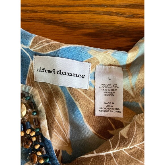 Alfred Dunner Blouse Size Large 95% Cotton Distressed Look Beaded V Neck Floral - Picture 5 of 8